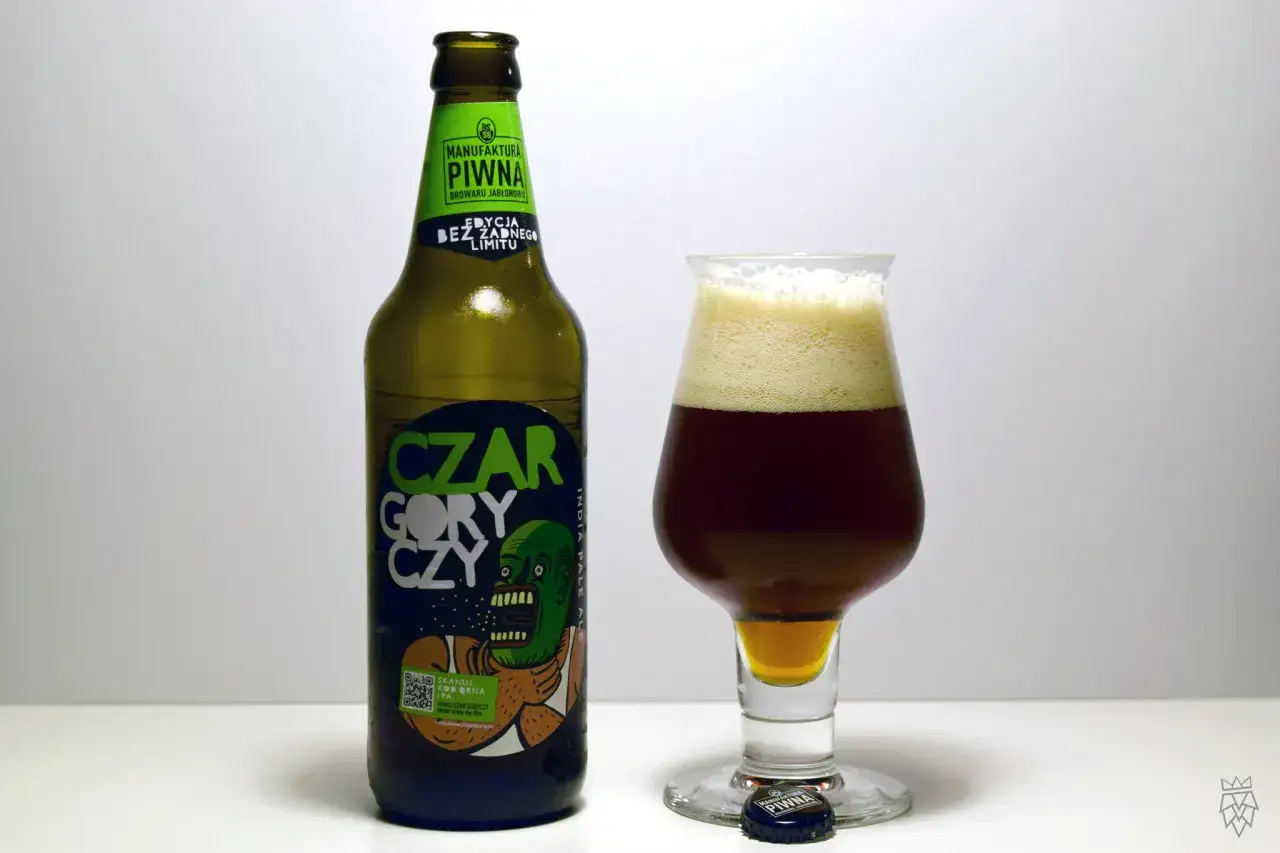 Butelka i szklanka piwa 